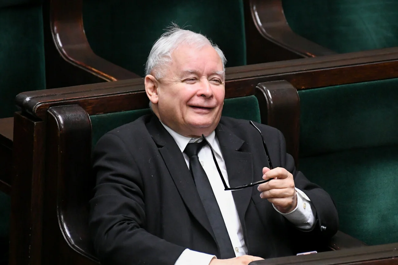 PiS zyskuje w nowym sondażu IBRiS.
