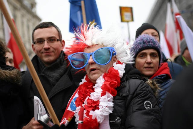 Wydawczynie TVP przedstawiają kulisy swojego głośnego zwolnienia, którego powodem była chęć pokazania marszu KOD