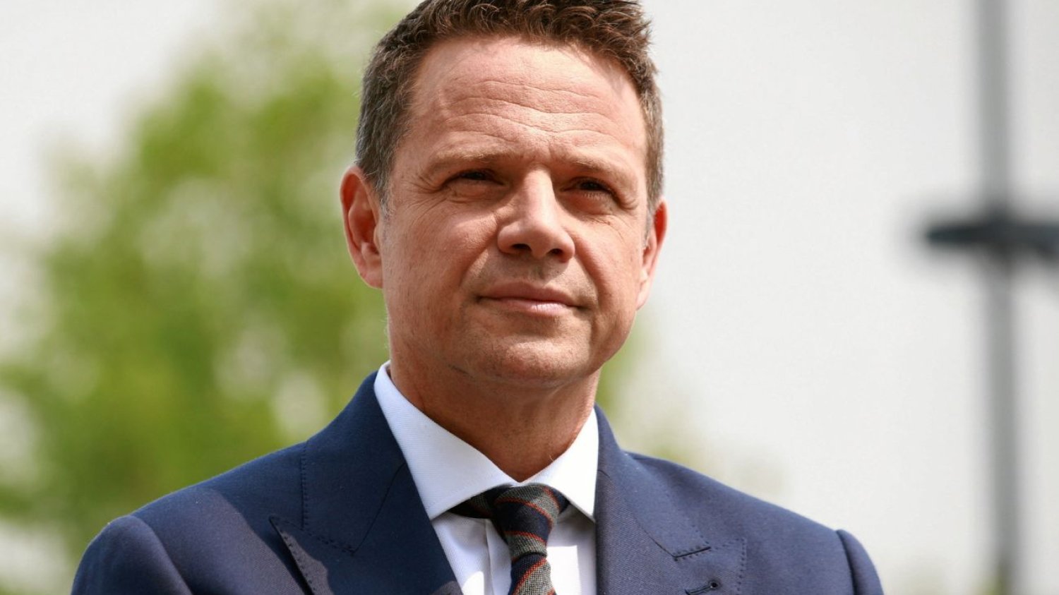 Trzaskowski podzielił się wyjątkowym kadrem z kampanii. "Nie zawsze jest idealnie". Trzaskowski pokazał to zdjęcie z żoną. Tak wspomina kampanię.