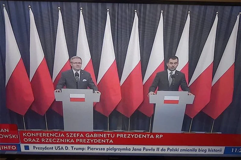Internauci szybko zauważyli powyborczą zmianę w Pałacu Prezydenckim.