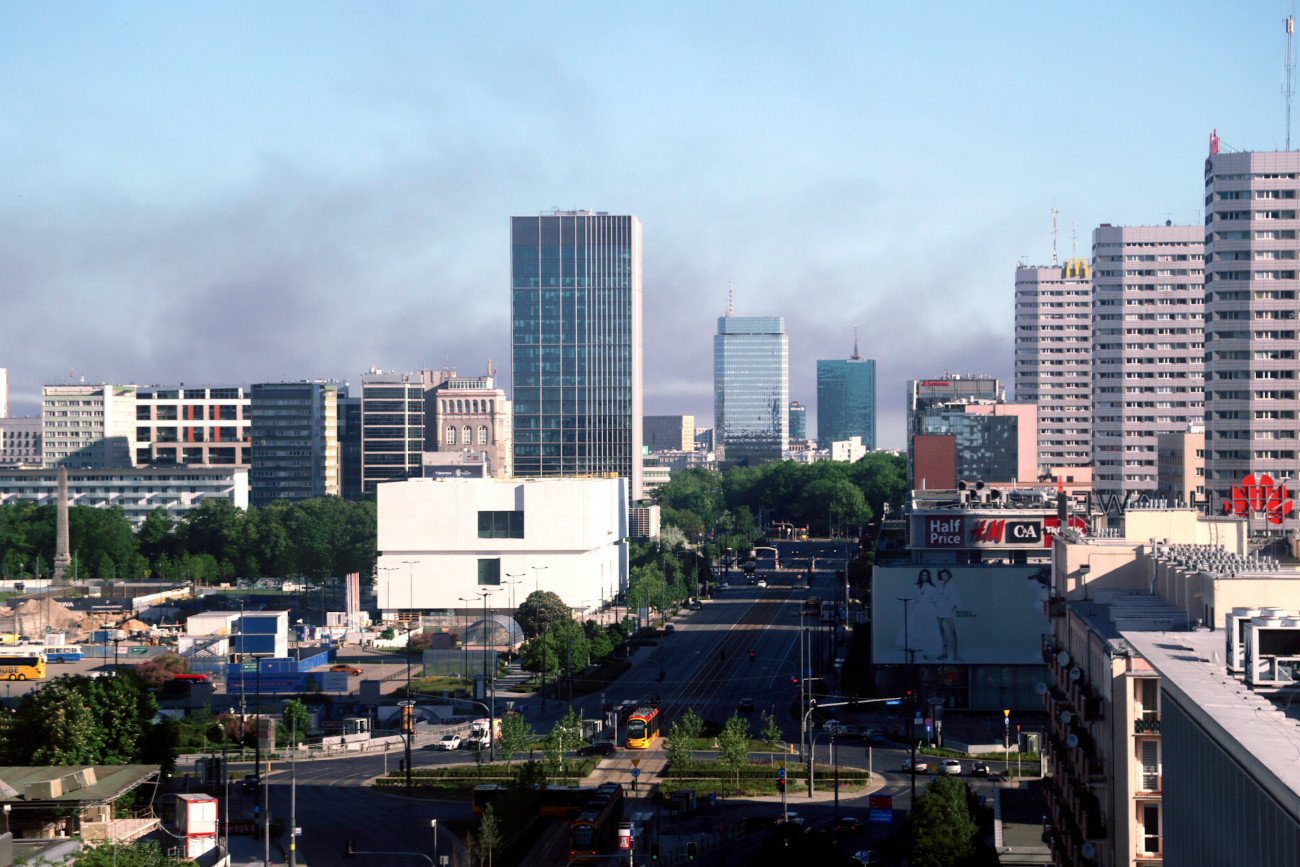 Straż pożarna podała najnowsze fakty dotyczące pożaru w centrum handlowym Marywilska 44.