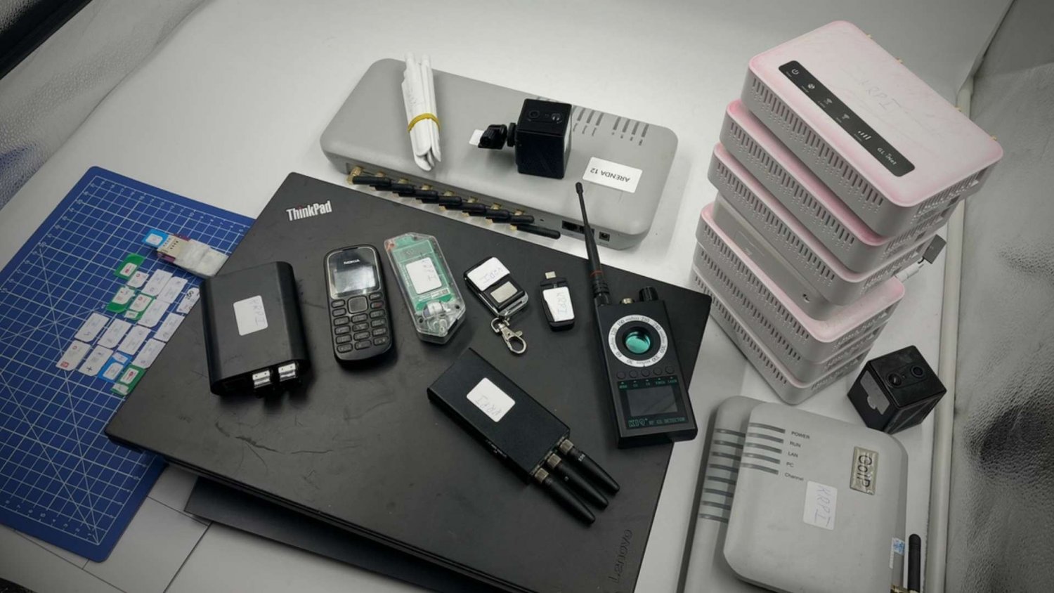 Detektor podsłuchów i Flipper w aucie. Z tym policja zatrzymała Ukraińców