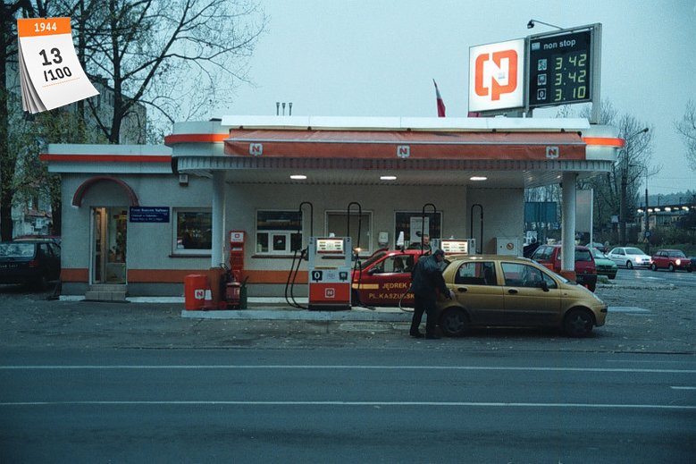 Przodkiem dzisiejszego Orlenu była Centrala Produktów Naftowych (CPN), która pod różnymi nazwami prowadziła działalność w branży paliw od końca II wojny światowej do niemal końca lat 90.