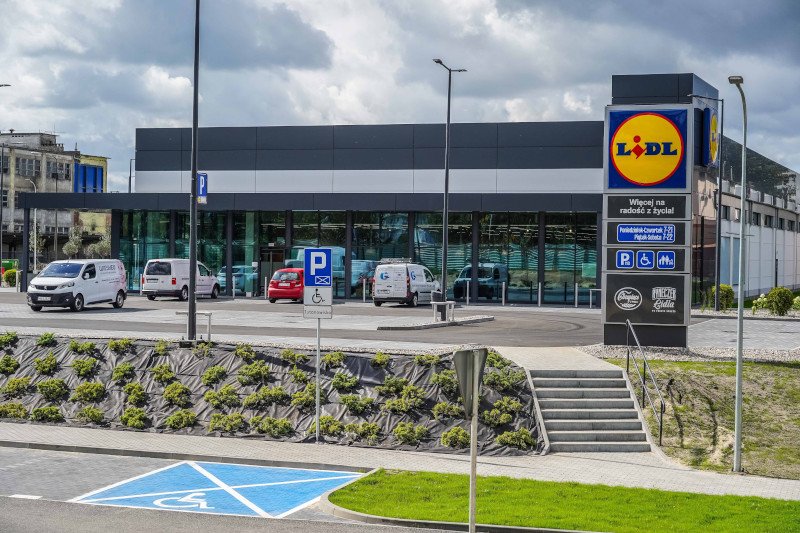 W ofercie Lidla pojawiły się idealne buty na zimę i śnieg.