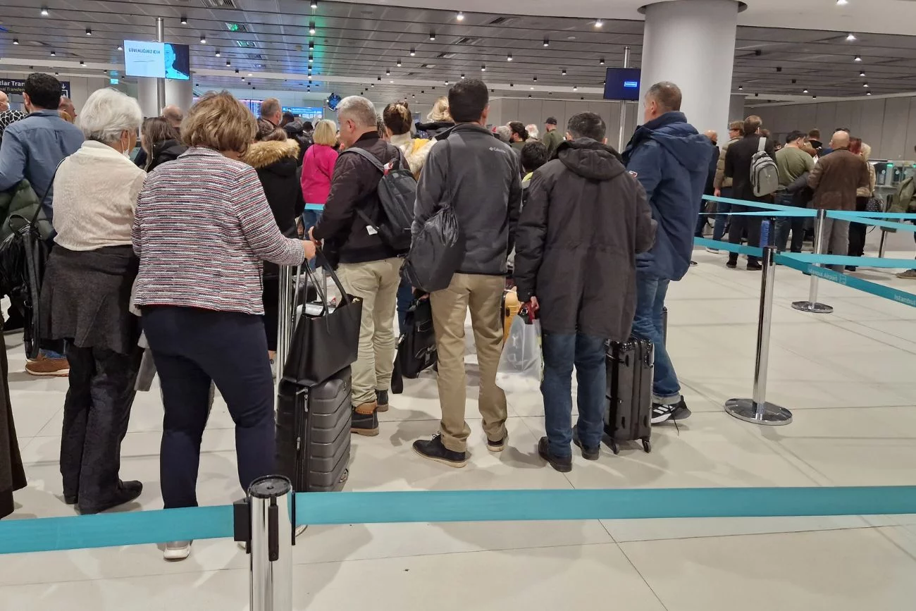 Polacy musieli lądować w Turcji Samolot z Polakami zmuszony do lądowania w Turcji