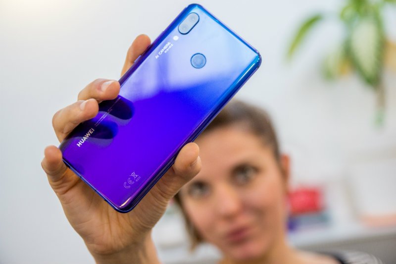 Jeśli nie mace genu celebryty, celujcie w dobry aparat. Są takie, które dobre zdjęcie  zrobią za was (prawie)