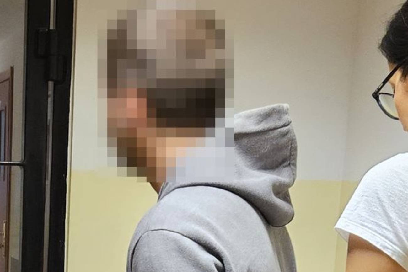 Policjanci z Sopotu zatrzymali 22-letniego obywatela Białorusi, który będąc pasażerem audi, strzelił z broni pneumatycznej w drzwi forda.