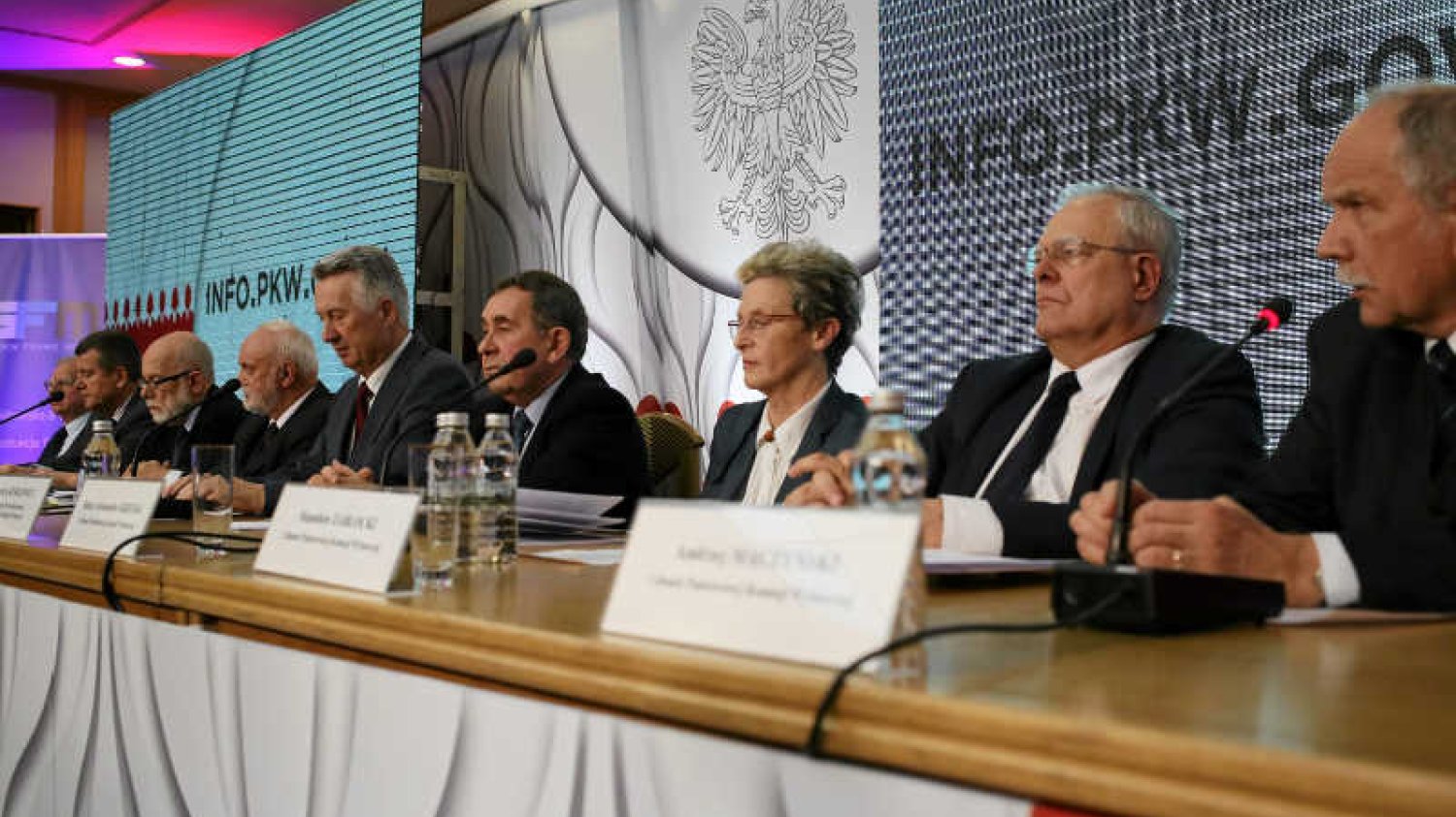 Państwowa Komisja Wyborcza zdecydowała, że w drugiej turze także wykorzysta system informatyczny, który zawiódł 16 listopada.