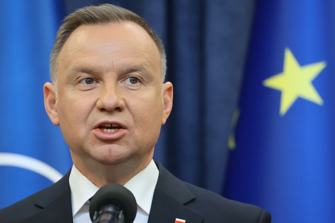 Prezydent Andrzej Duda zaskoczył orędziem o prezydencji Polski w UE.