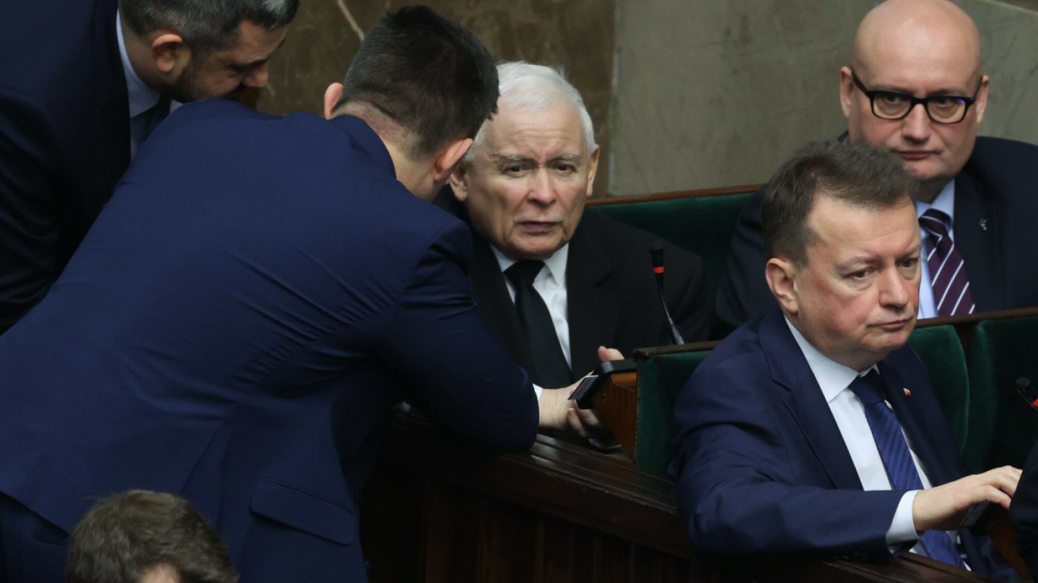 opozycja wybory sondaż Jarosław Kaczyński i posłowie PiS w Sejmie