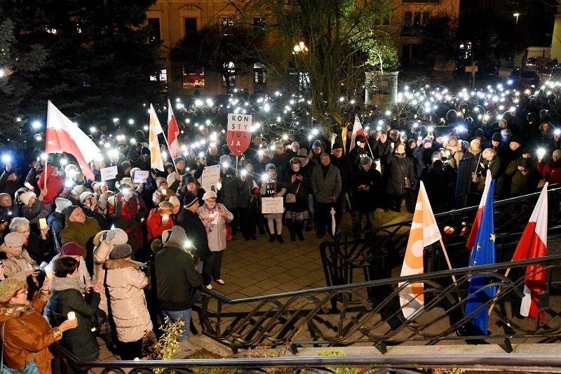 18 grudnia w Polsce odbędą się manifestacje w obronie wolnych sądów.