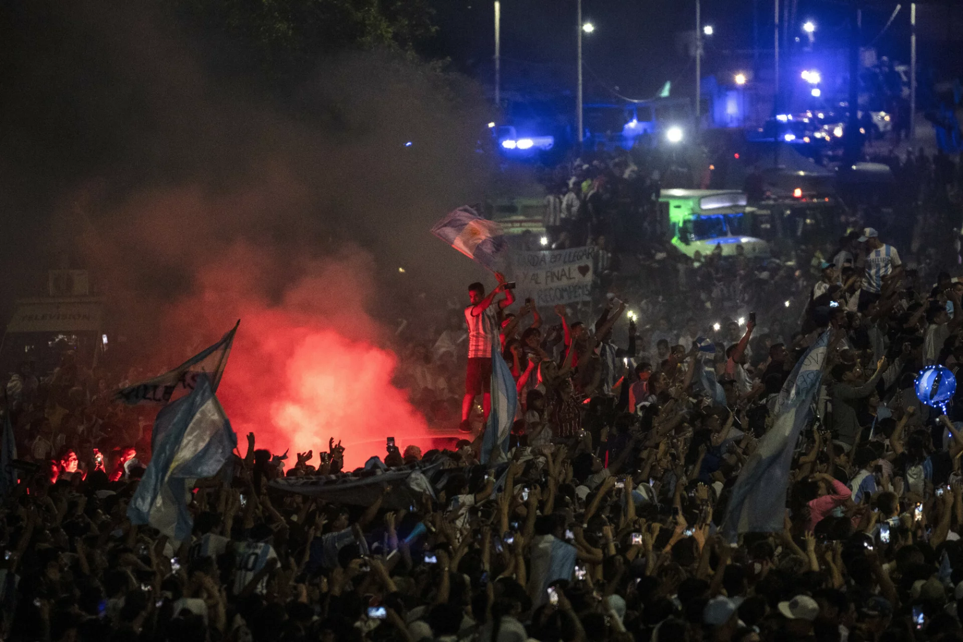 Istne szaleństwo w Argentynie. Tak świętują zwycięstwo Messiego.