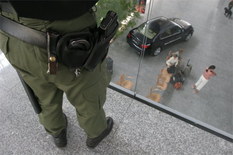 Niebezpieczny incydent na lotnisku w Gdańsku. Napastnikiem był 33-latek z Piły.