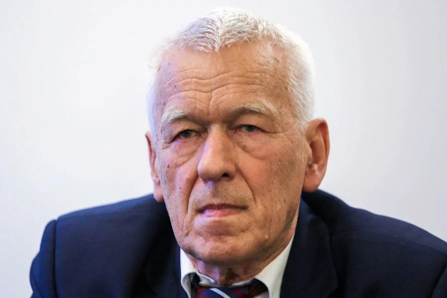 Kornel Morawiecki przyznał, że miał operację z powodu raka trzustki.