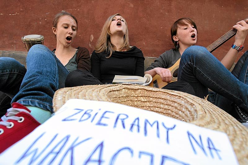 Co czeka młodzież na wakacjach?