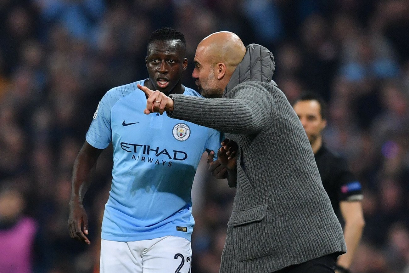 Benjamin Mendy został zawieszony przez Manchester City w związku z podejrzeniami o udział w czterech gwałtach.