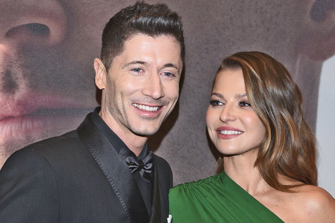 Lewandowscy świętują 10. rocznicę ślubu na Instagramie [ZDJĘCIA]