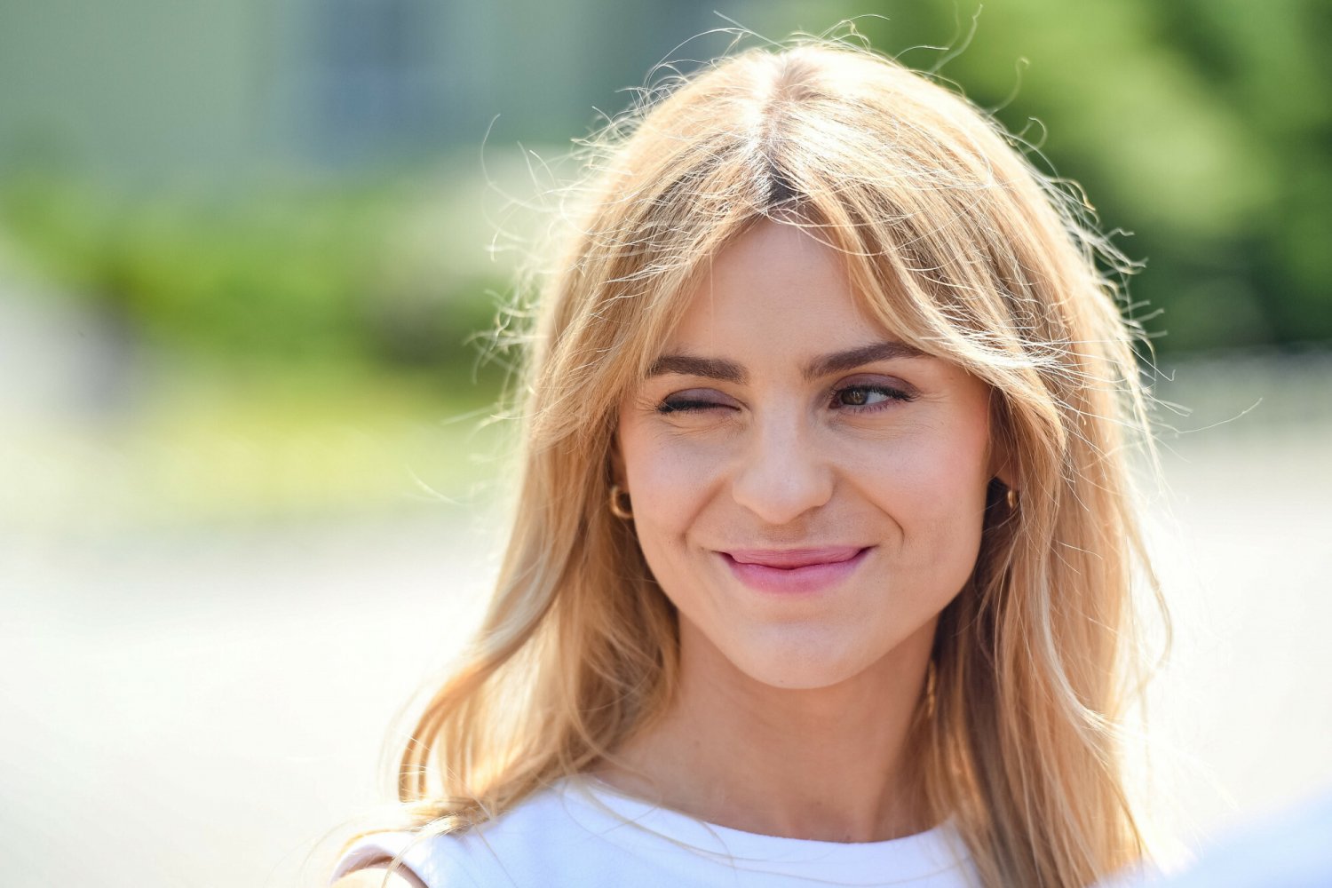 Kasia Tusk pojawiła się z rodziną w Warszawie na manifestacji przeciw antyunijnej polityce PiS.