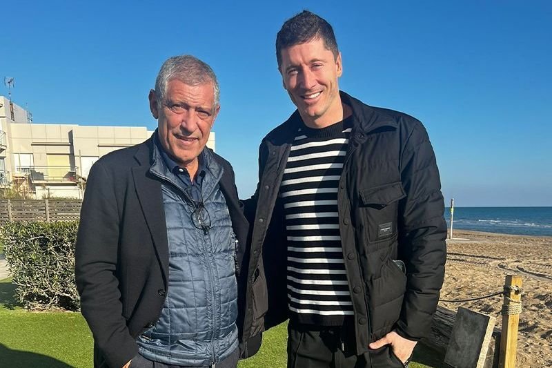 Fernando Santos spotkał się z Robertem Lewandowskim. Jest zdjęcie z Barcelony.