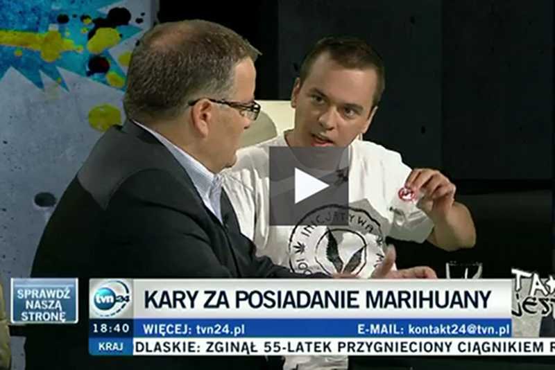 Andrzej Dołecki i Andrzej Dera w programie "Tak jest" w TVN24.