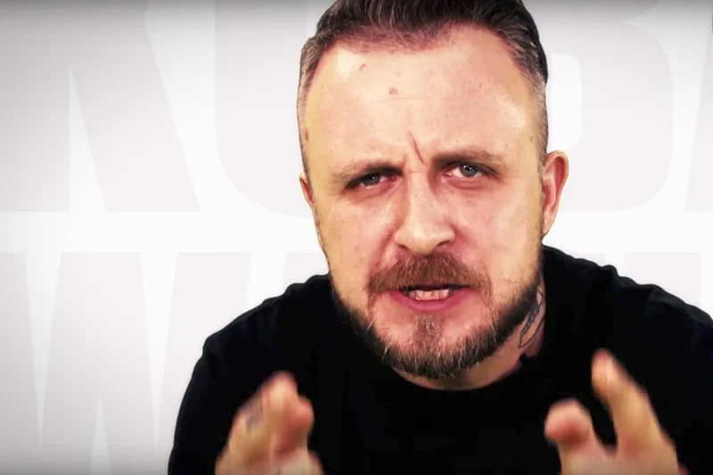 Superstacja musi zapłacić wysoką karę za słowa Jakuba Wątłego, które padły na antenie.