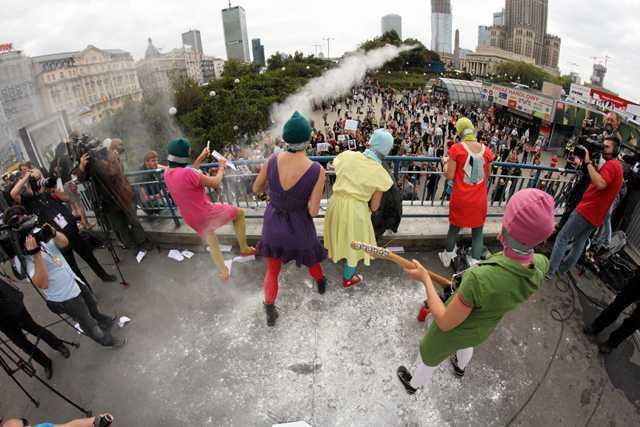 Protest w Warszawie przeciwko skazaniu Pussy Riot