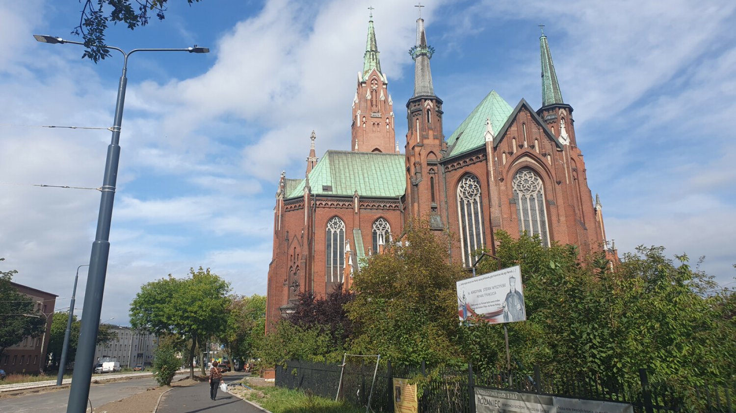 Nadal głośno jest po seks-skandalu na parafii NMP Anielskiej w Dąbrowie Górniczej, która miała miejsce miesiąc temu.
