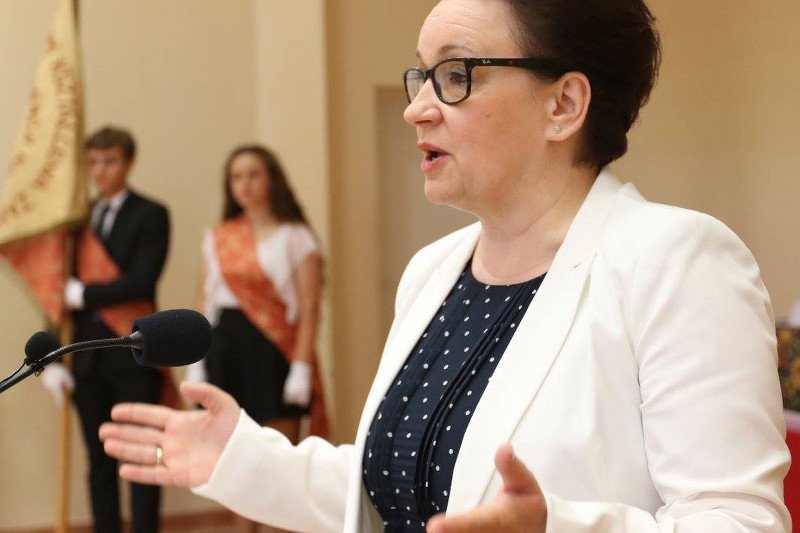 Eksperci MEN tworzą nową podstawę programową. Dwóch ekspertów już się wycofało.