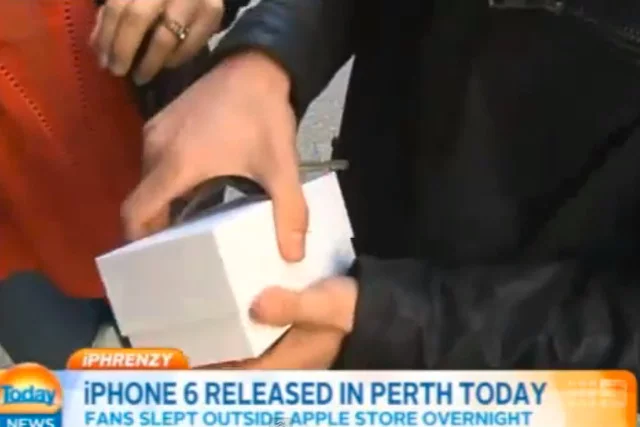 Gdy Jack Cooksey prezentował swojego iPhone'a 6, smartfon wypadł mu na chodnik