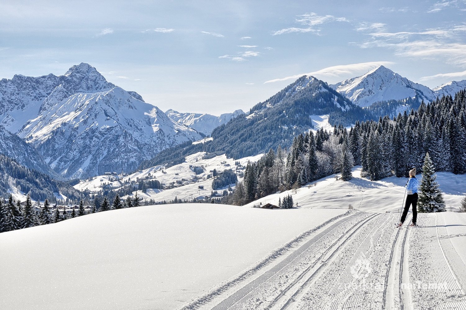 Widok na dolinę Kleinwalsertal w Austrii