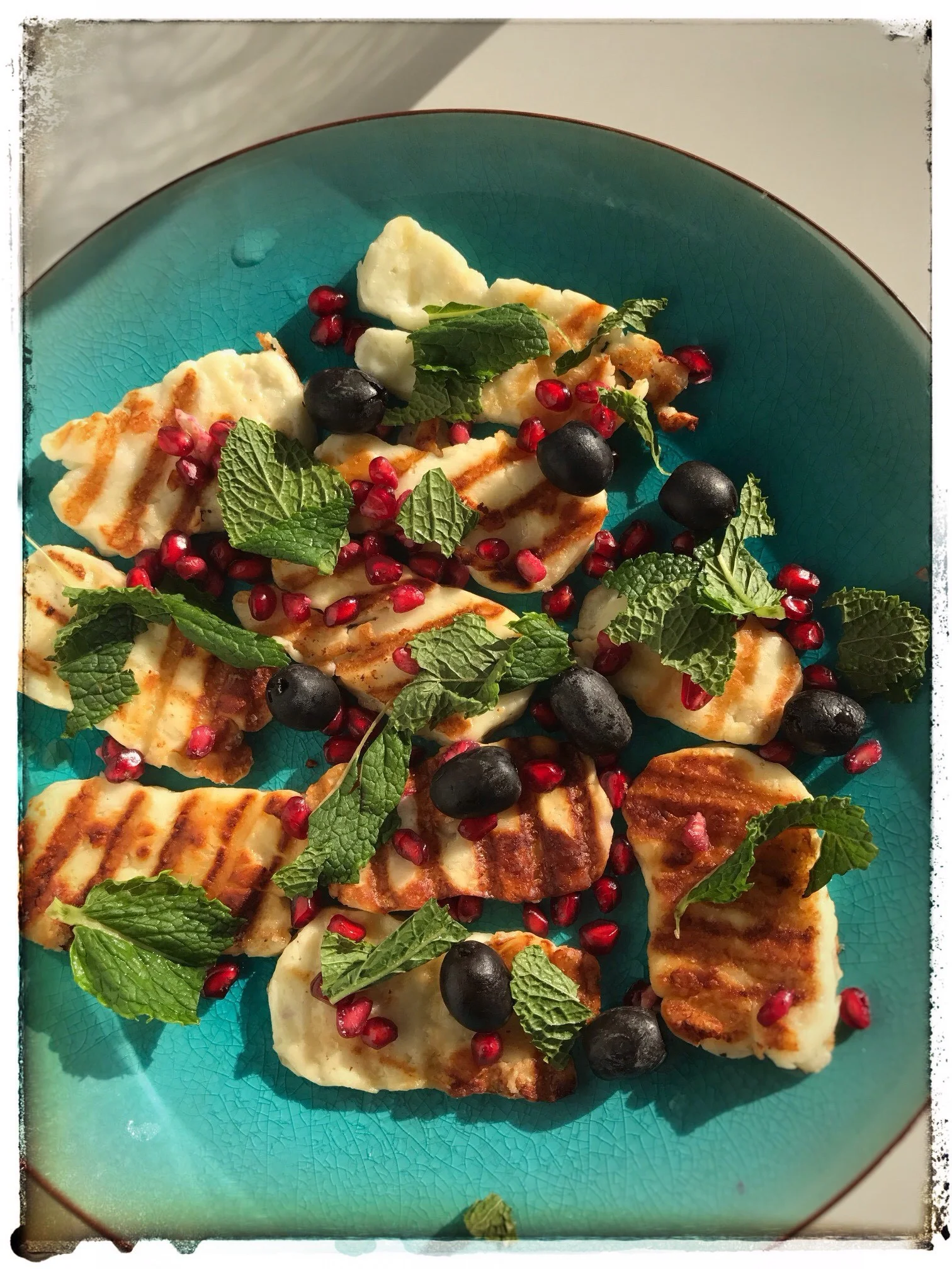 Halloumi z granatem