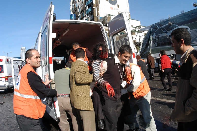 Ponad 40 osób zginęło w zamachu w Turcji. Wicepremier: "Zamachowcy byli powiązani z syryjskim wywiadem".