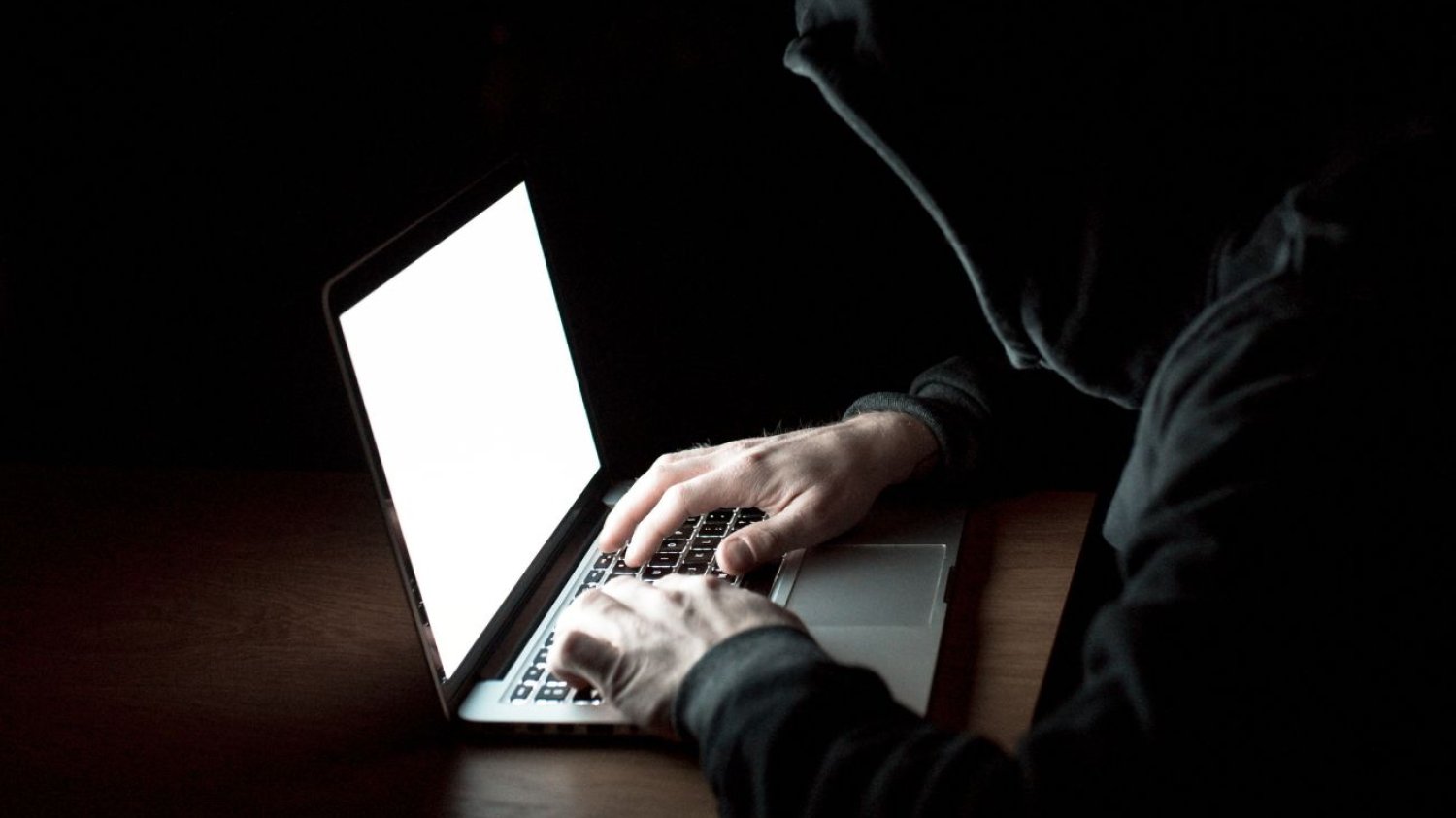 CERT ostrzega przed tymi wiadomościami. Tak cyberprzestępcy próbują wyłudzić dane. CERT ma ostrzeżenie dla Polaków. Tak hakerzy chcą wyłudzić dane.