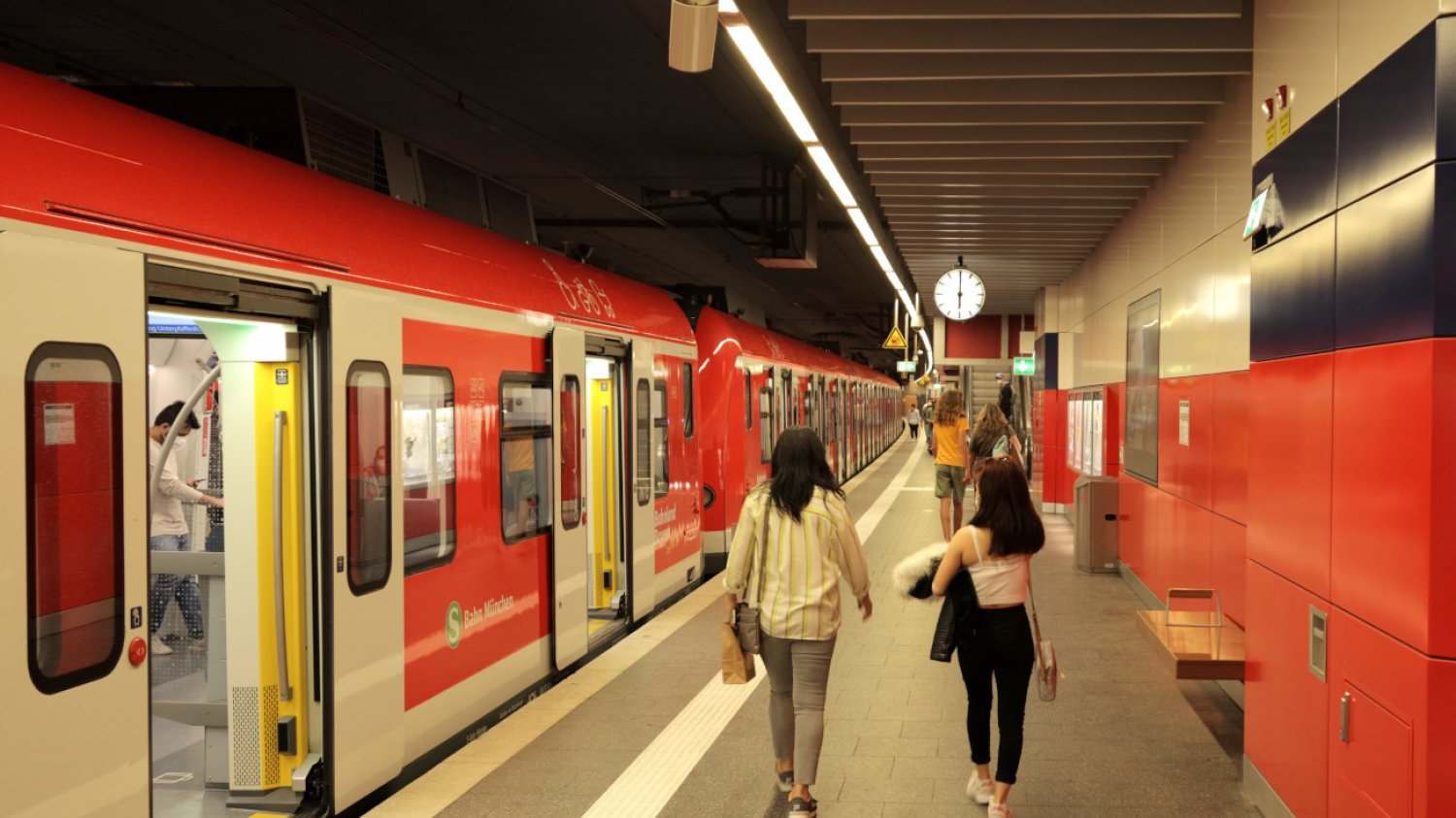 Dlaczego nikt nie pomógł zgwałconemu 18-latkowi w Monachium? (Zdjęcie poglądowe)