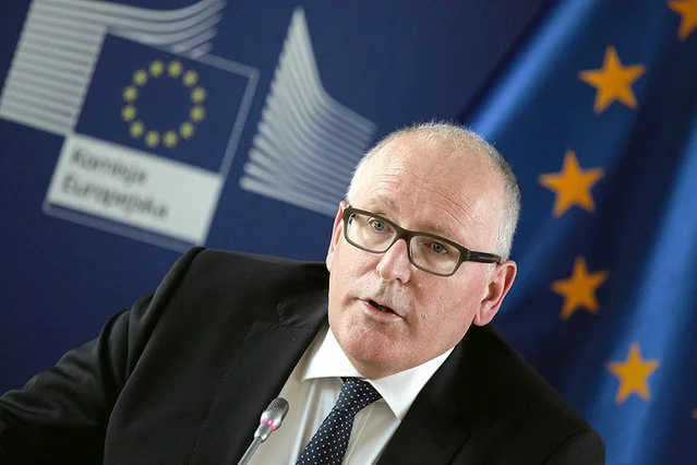 Frans Timmermans jest  zastępcą Jean-Claude'a Junckera na stanowisku szefa Komisji Europejskiej i często wypowiada się na temat Polski