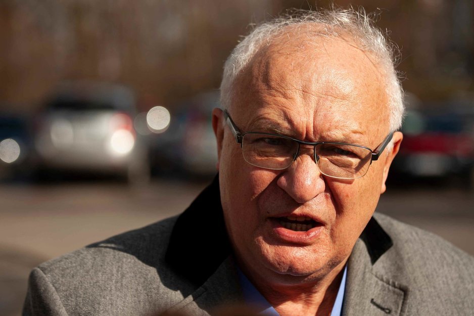 Prof. Krzysztof Simon ostro ocenił tych, którzy nie noszą maseczek.