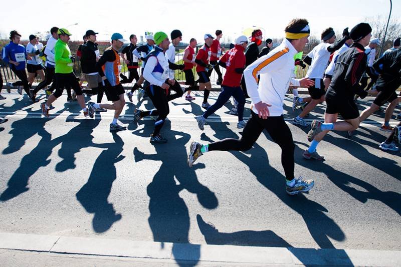 Tegoroczny półmaraton w Poznaniu - na każdej takiej imprezie są i doświadczeni i początkujący biegacze