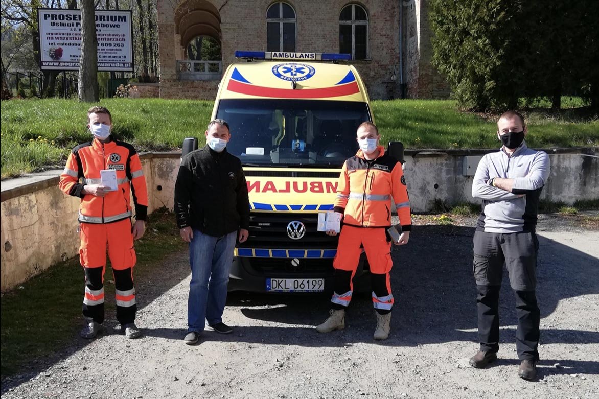 O dramatysznej sytuacji w związku z Covid-19 donoszą ratownicy z Nowej Rudy.