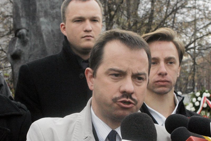 Artur Zawisza wskazuje "właściwe" miejsce pochówku gen. Jaruzelskiego: Cmentarz żołnierzy radzieckich