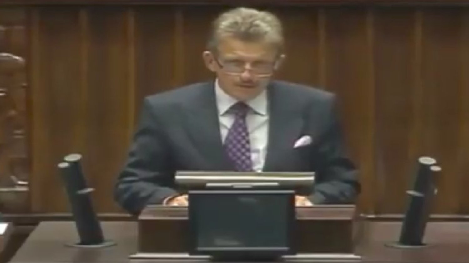 Bezcenne. Odnaleziono nagranie sprzed lat, na którym Piotrowicz... jest zachwycony działalnością Sądu Najwyższego.