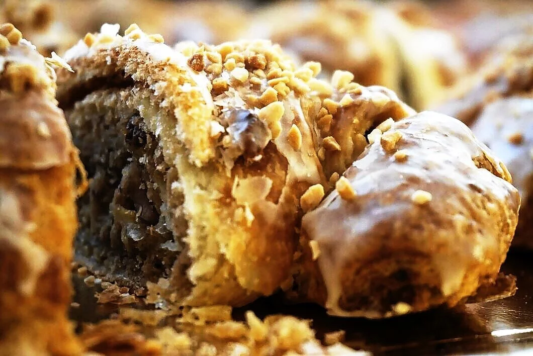Rogale marcińskie — przepis krok po kroku. Jak zrobić rogale św. Marcina?