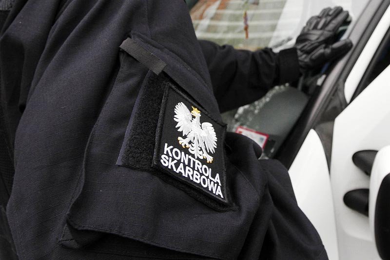 Polacy ślą donosy do skarbówki nawet na pracodawcę, sąsiadów i rodzinę.