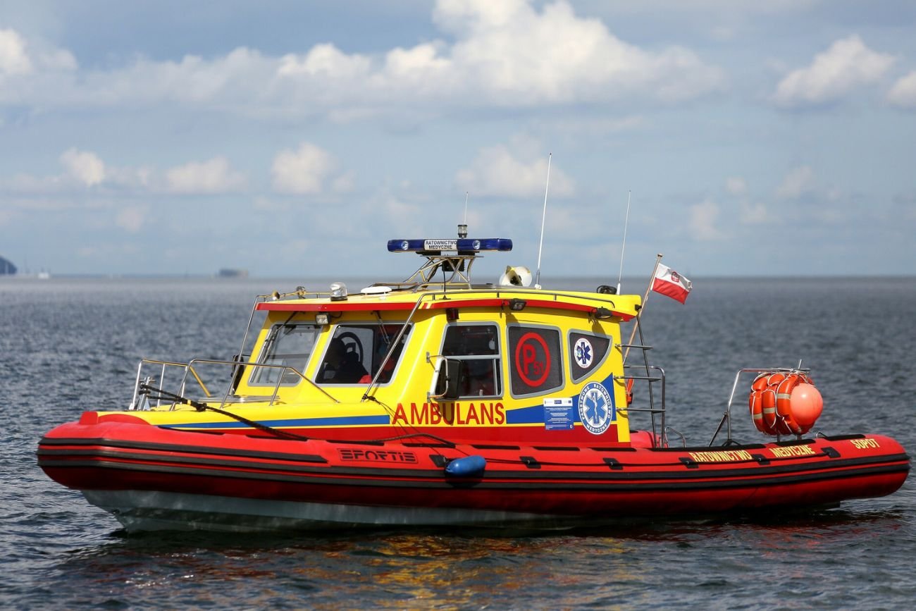 Wypadek na jeziorze (zdjęcie poglądowe).