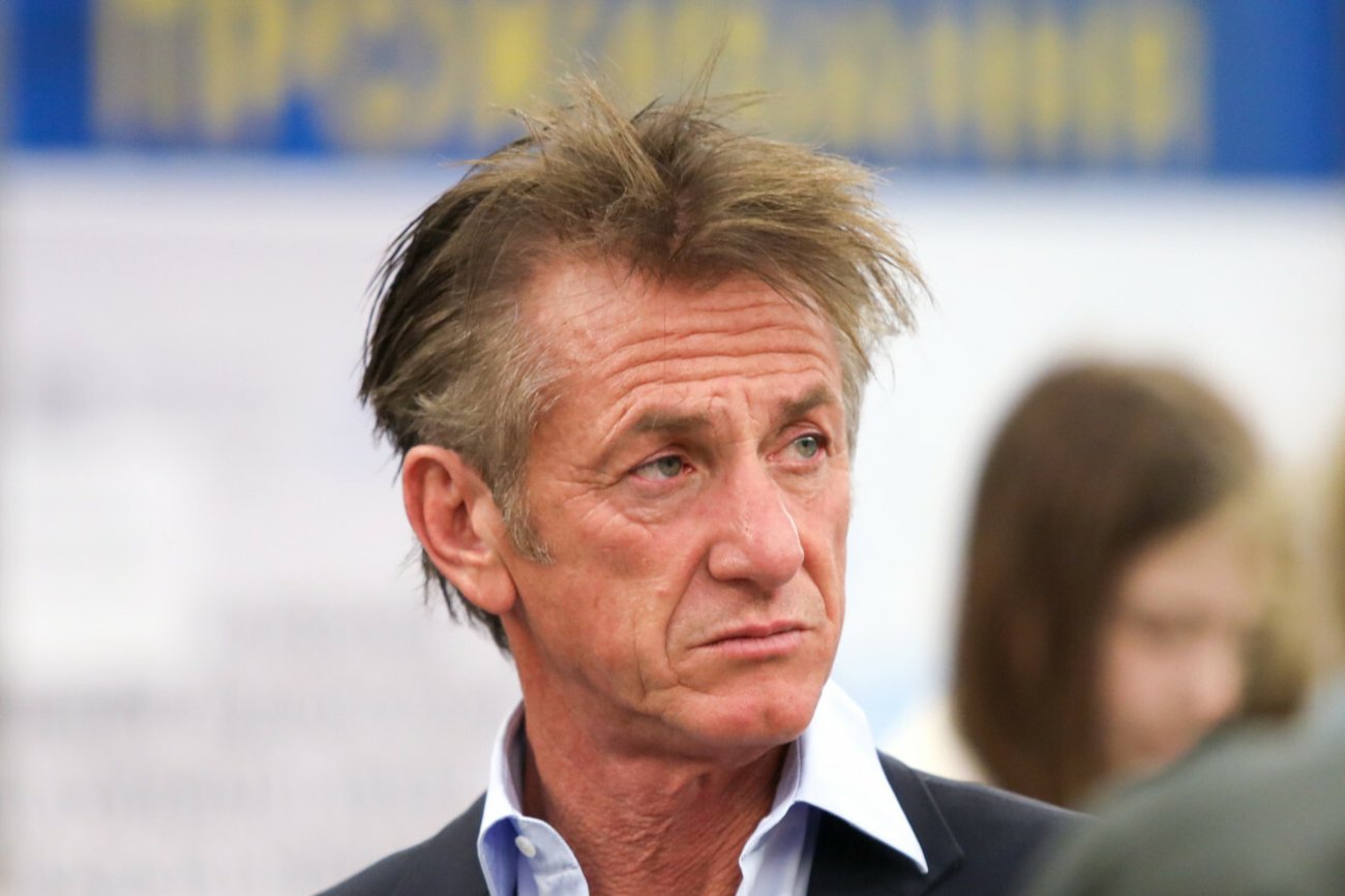 Sean Penn przyjechał do Krakowa, by pomóc uchodźcom.