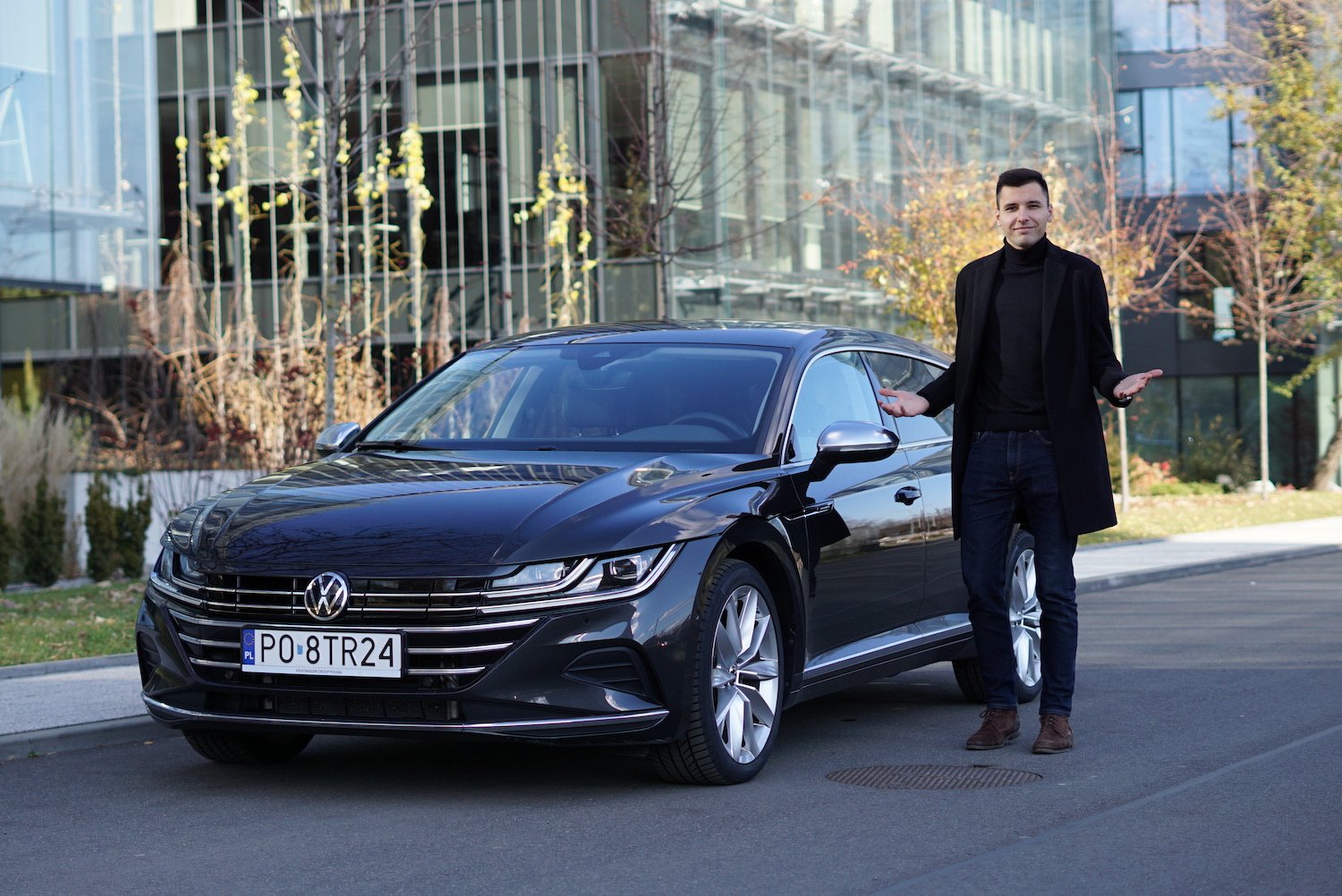 Volkswagen Arteon dla wielu kierowców to luksusowy Passat. Sprawdziliśmy, jak jeździ się limuzyną w wersji shooting brake.