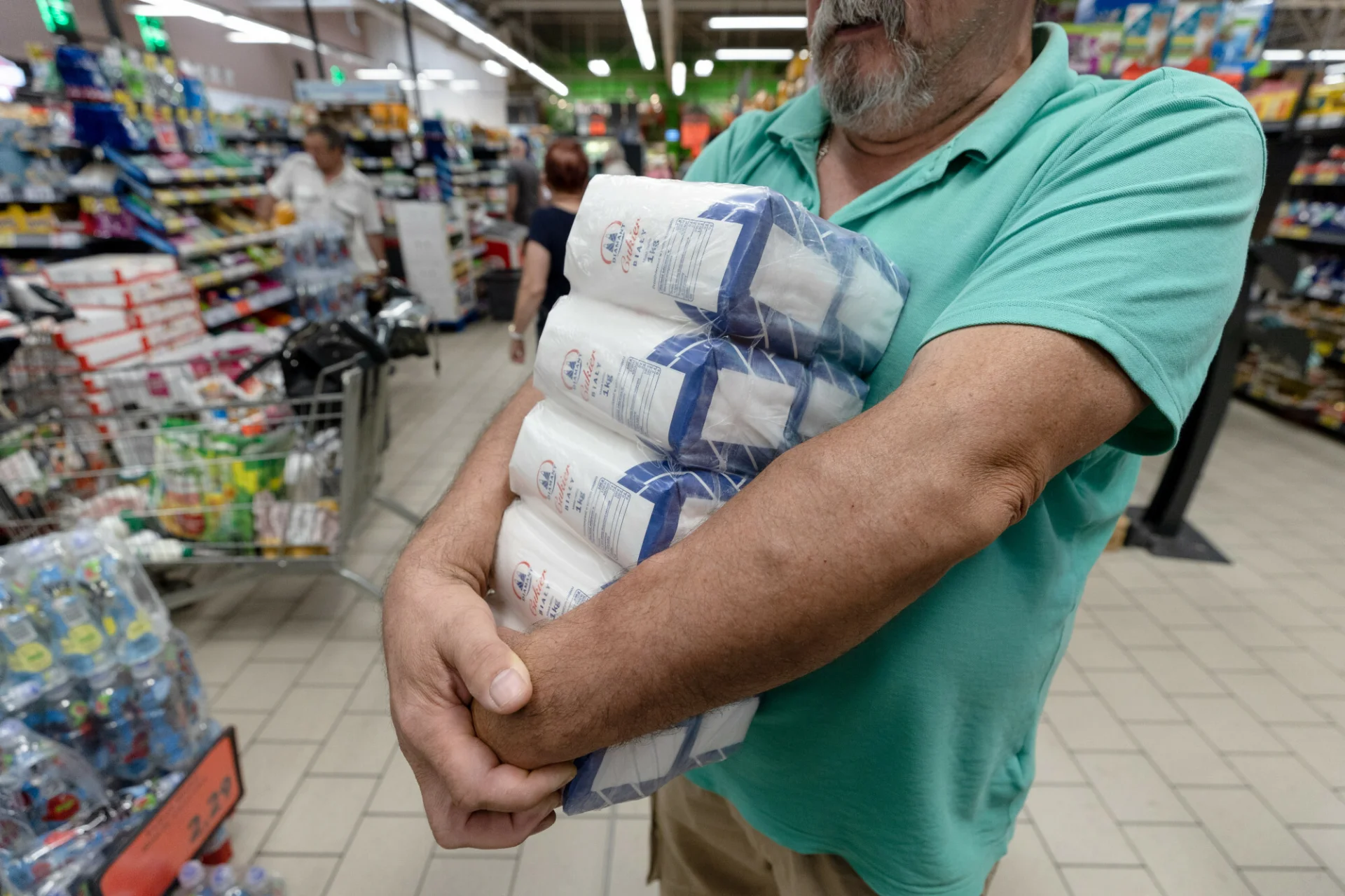 W Niemczech tuż za granicą z Polską można kupić cukier w cenie 79 centów. To mniej więcej 3,7 zł.