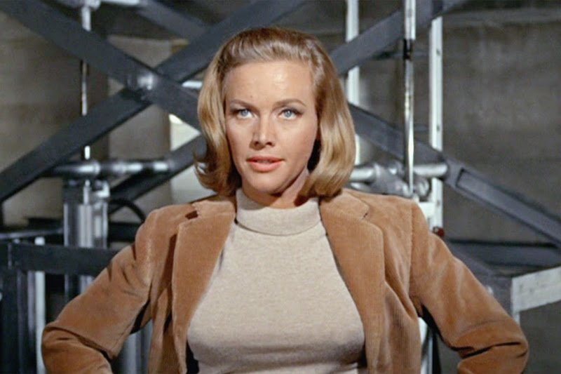 Tłumaczenie w filmie "Goldfinger" zaskoczyło widzów