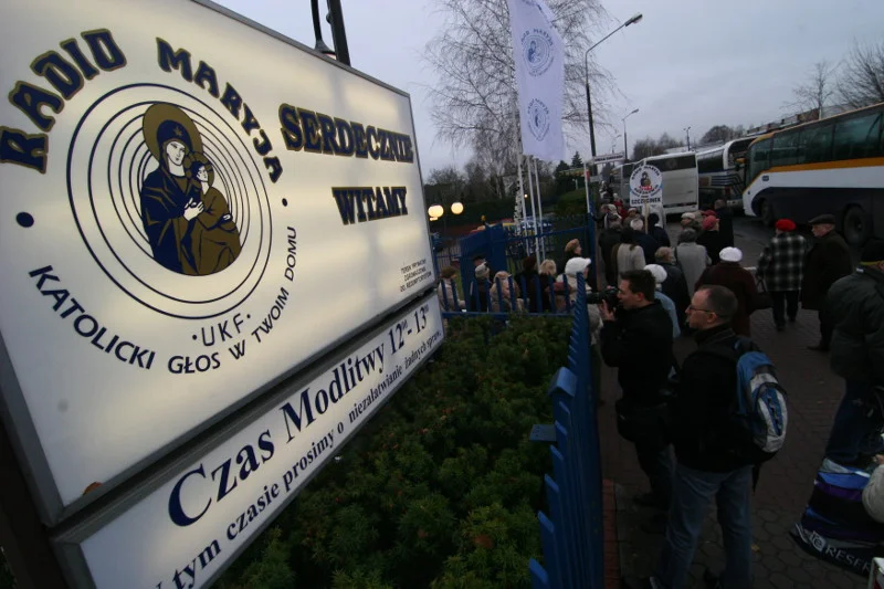 11 grudnia Radio Maryja wyemituje audycję "Jak być dobrą żoną w sypialni".