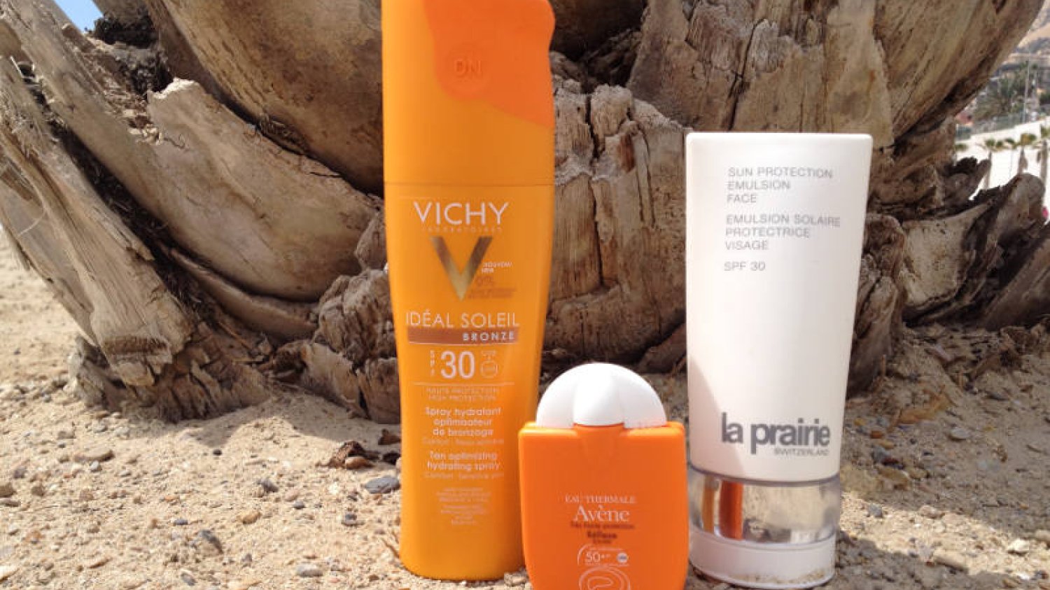 Kremy z SPF 30 i powyżej naprawdę działają! Pomagają zapobiec poparzeniom słonecznym, przebarwieniom i powstawaniu zmarszczek