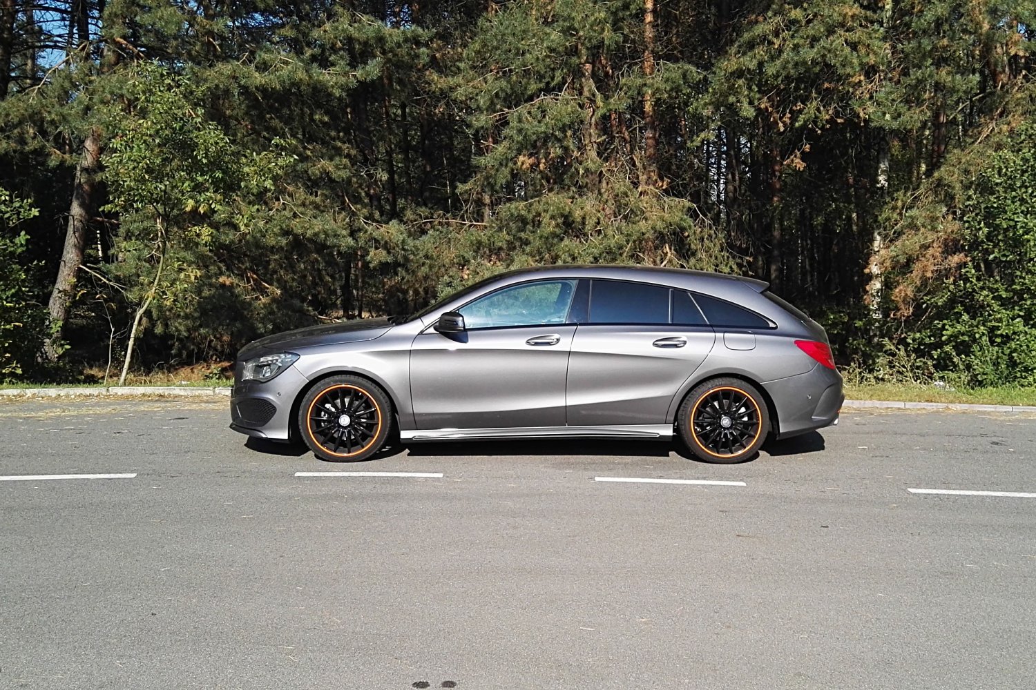 Mercedes CLA Shooting Brake wygląda zjawiskowo.